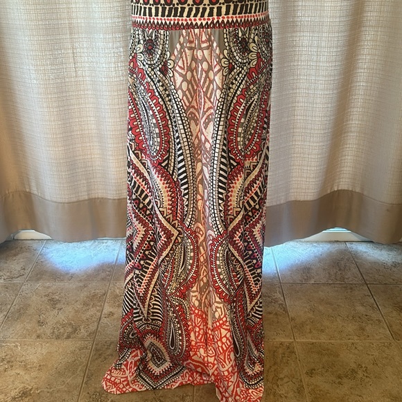 Women’s Maxi Dress - Picture 3 of 6